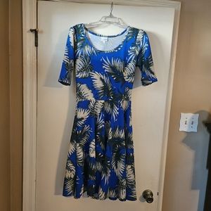 LULARUE dress..size M..NWOT